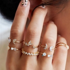 Butterfly flower rhinestone joint ring set (size 1.4-1.7cm) gold 7pcs/set