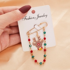 Snowman Red And Green Beads Tassel Christmas Pin Brooch (Size: 7*3.8cm/Material: Alloy + Painting Oil + Beads) Elk