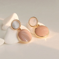 Pink Round Oval Geometric Shell Painting Oil Stud Earrings (Size: 2.8*1.5cm/Material: Alloy + Painting Oil + Shell) Pink